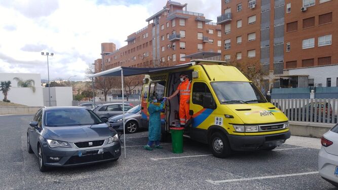 Coronavirus en Sevilla: recogida rápida de muestras en la capital, el Aljarafe y Osuna