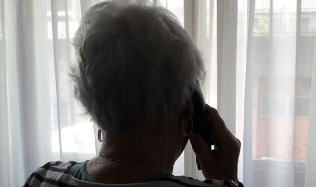 La Policía Nacional advierte de llamadas de falsos médicos a ancianos en Sevilla