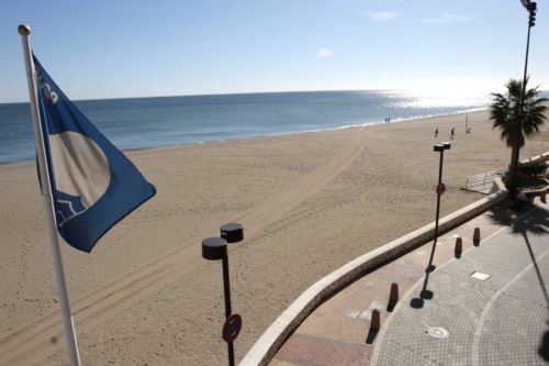 Andalucía, con 120 banderas azules en sus playas, consigue un recórd histórico