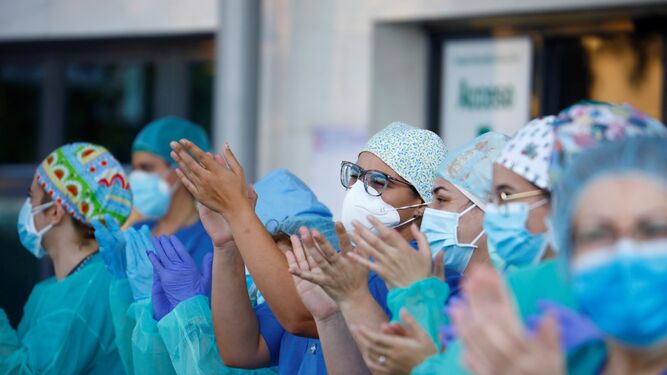 Polémica en el reparto de las plazas de MIR en plena crisis sanitaria: 306 médicos para Sevilla en el aire
