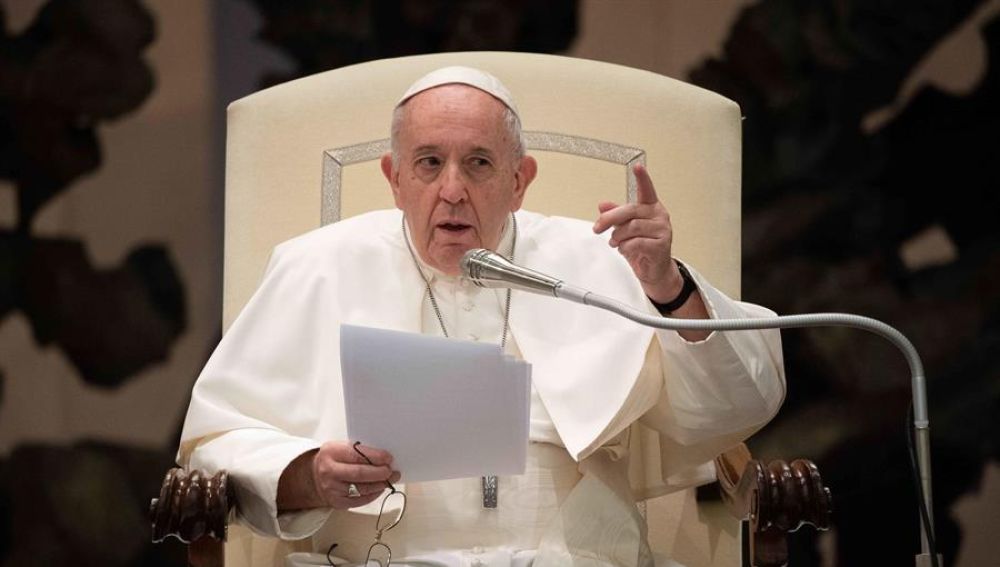 El Papa Francisco a favor de las uniones civiles de los homosexuales: “Tienen derecho a estar en familia”