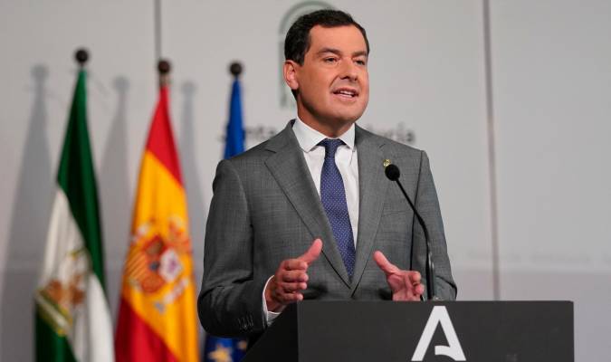 Moreno sugiere que Andalucía se cerrará antes del puente
