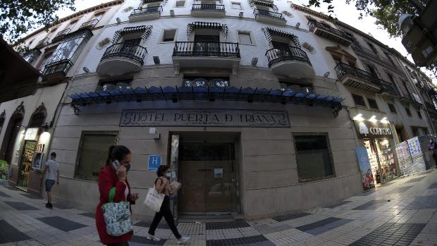 Una decena de hoteles de Sevilla anuncia el cierre tras las restricciones por el coronavirus