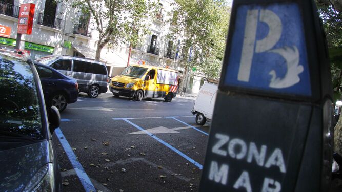 Un jefe de la Policía Local de Sevilla acumuló multas de zona azul en el confinamiento