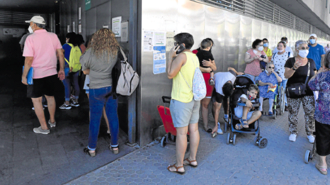 Demoras de hasta 8 horas en las urgencias de Atención Primaria