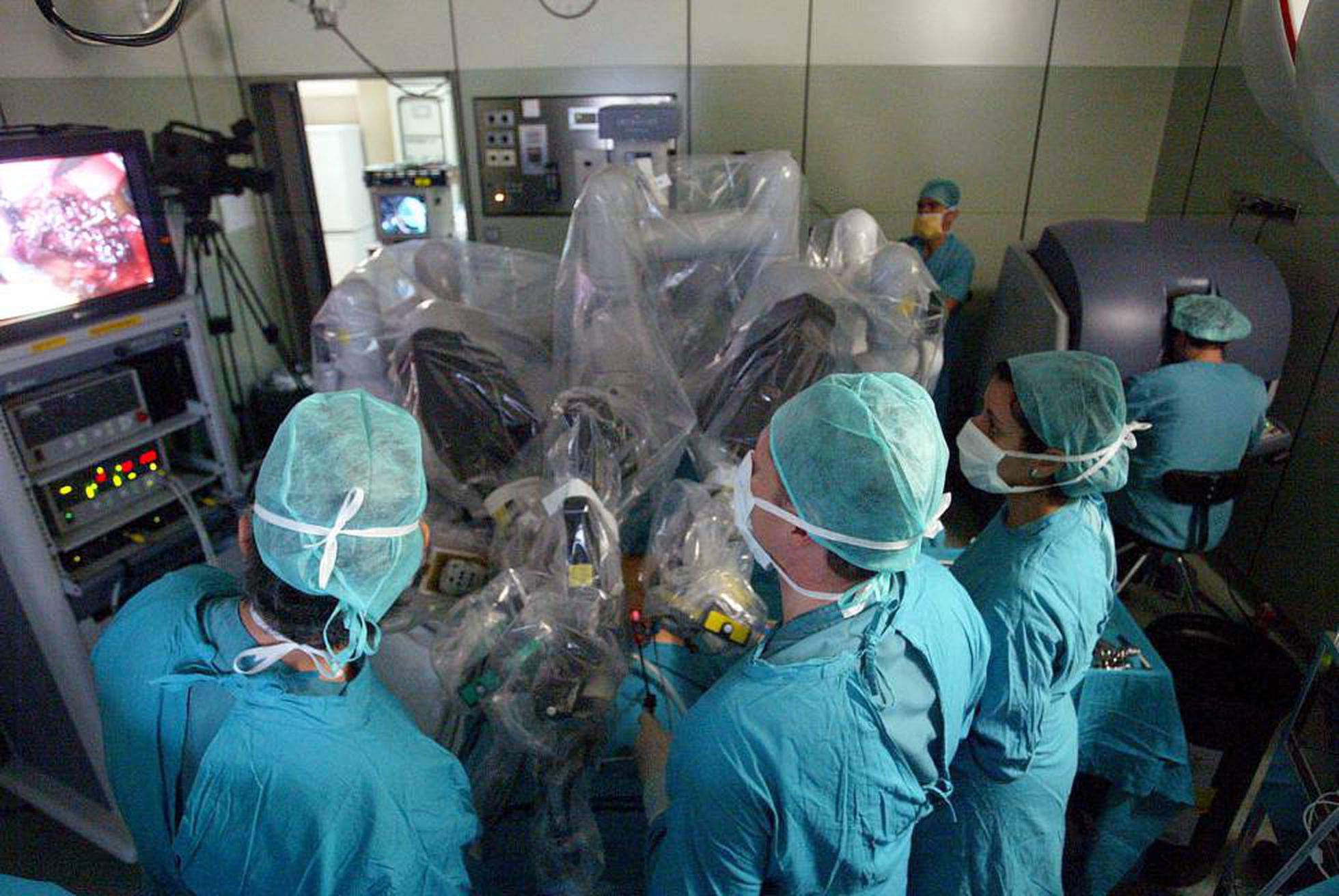 Detectado un brote de coronavirus en un hospital de Málaga con 22 sanitarios contagiados