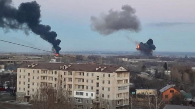 Ucrania mata a 50 rusos y Rusia bombardea infraestructuras estratégicas