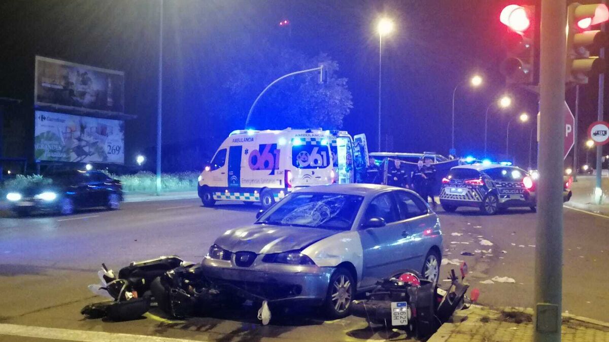 Una conductora ebria mata a un motorista y hiere de gravedad a otras dos personas en la carretera de Carmona