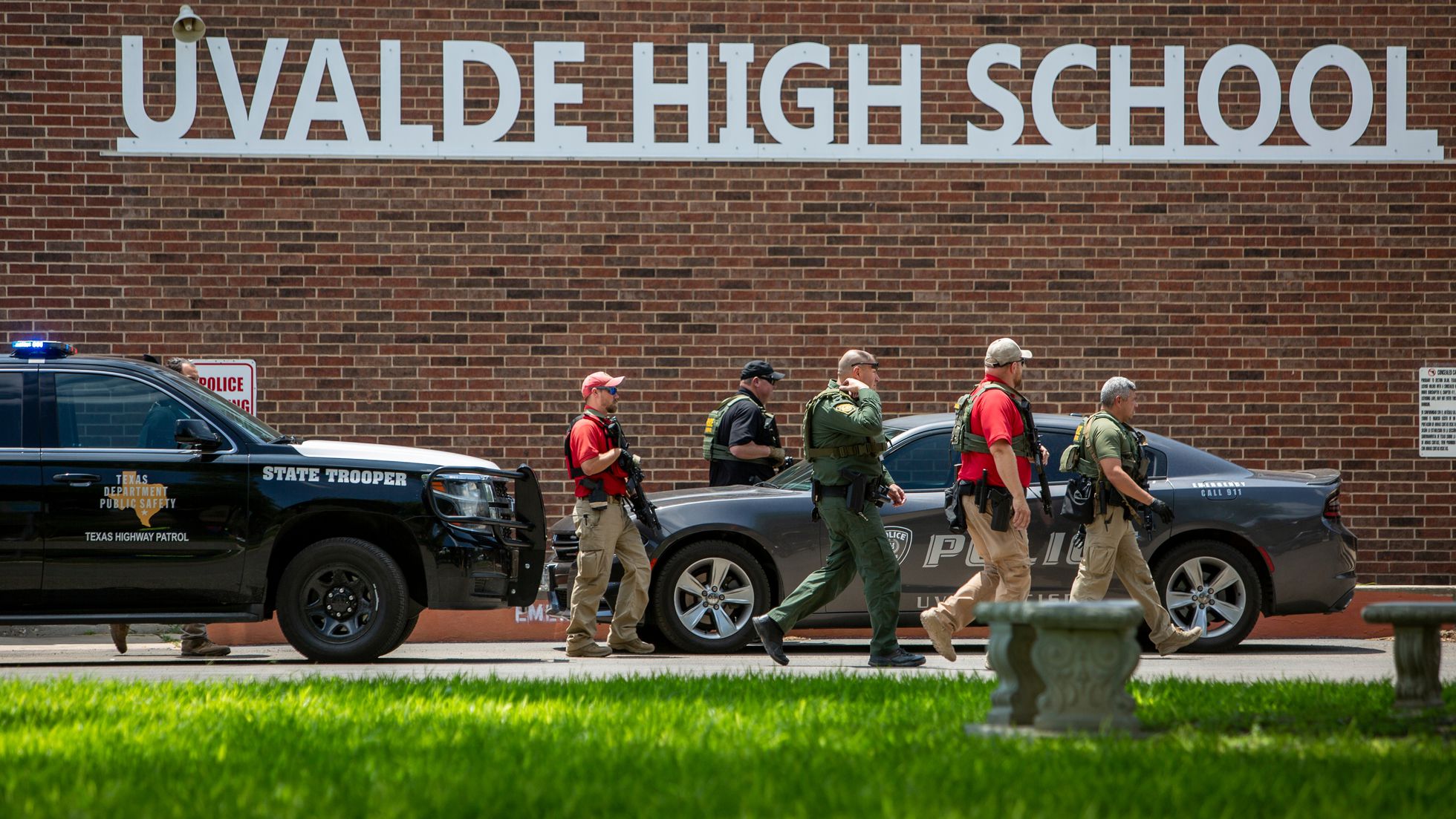 Nueva tragedia en EE.UU.: un joven mata a 19 niños y dos adultos en una escuela de Texas